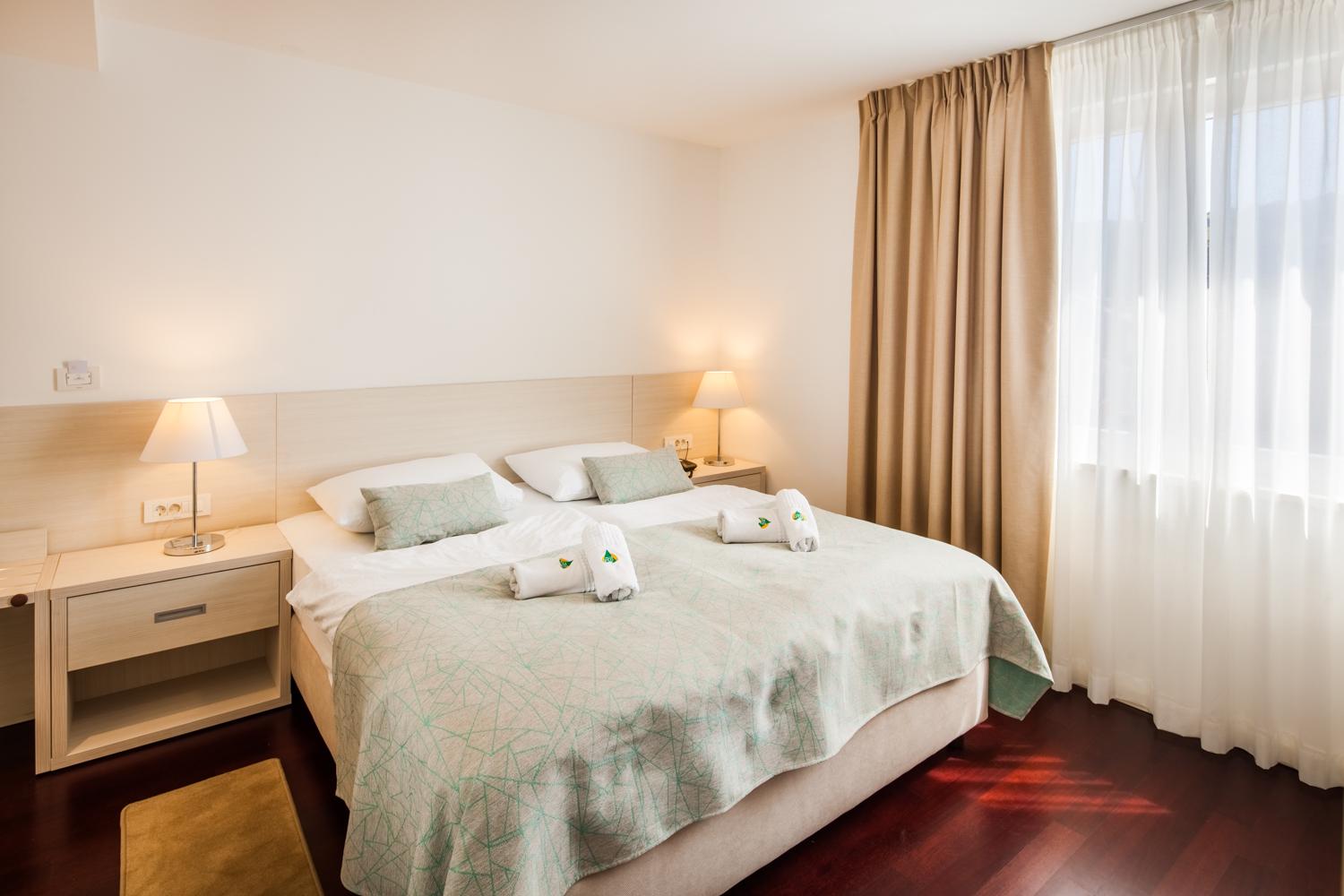Hotel Borovnik Tisno Buitenkant foto