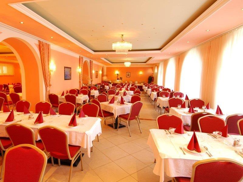 Hotel Borovnik Tisno Buitenkant foto